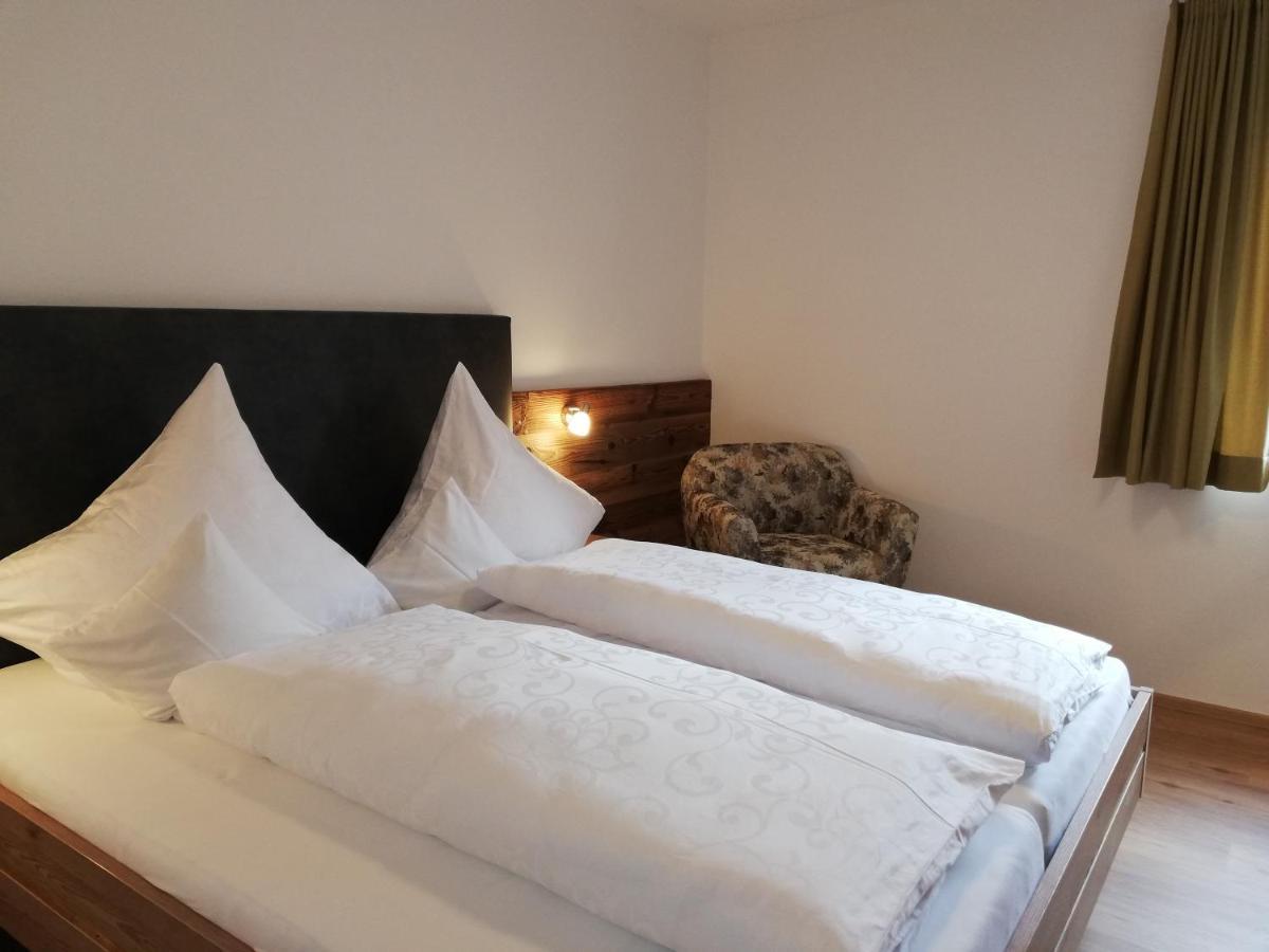 Ferienwohnung Anton Kuenzler リーツラーン エクステリア 写真