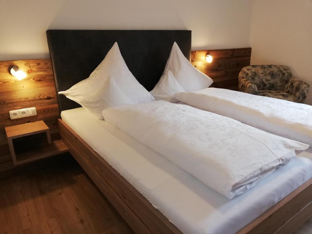 Ferienwohnung Anton Kuenzler リーツラーン エクステリア 写真