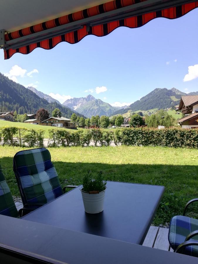 Ferienwohnung Anton Kuenzler リーツラーン エクステリア 写真